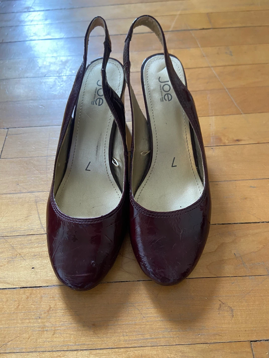 Joe Fresh Burgundy Patent Slingback Heels Size 7 - photo 4