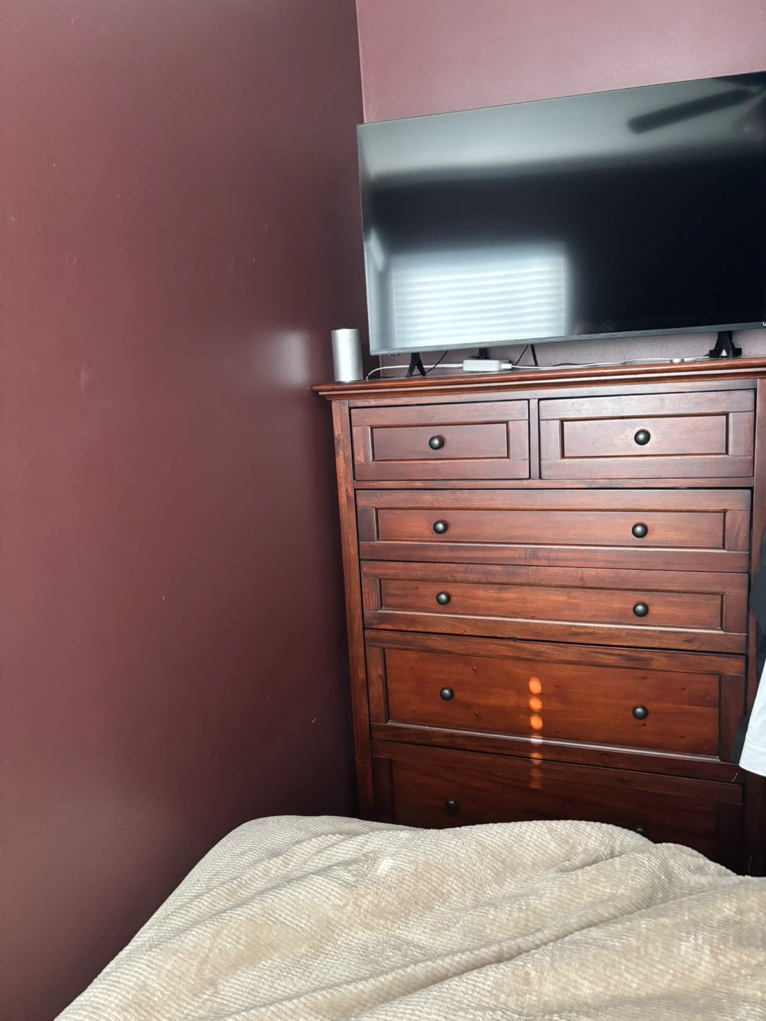 Raymour and Flanigan bedroom set - photo 5