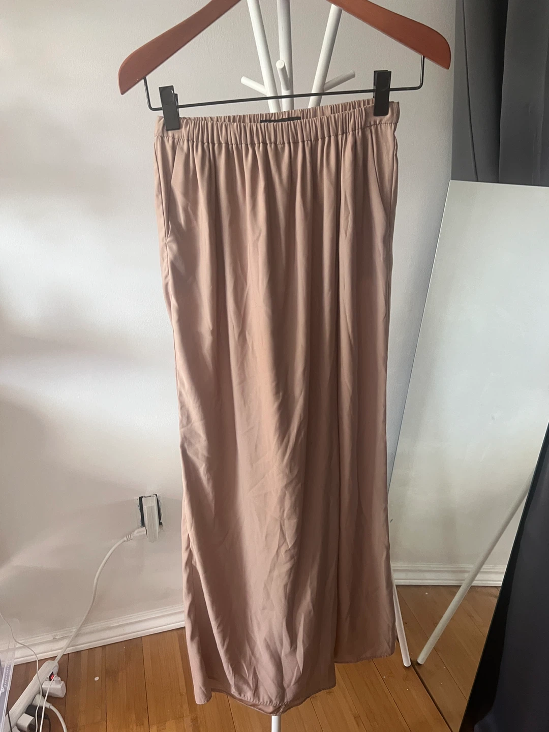Zara Basic Tan Elastic Waist Pants Size XS