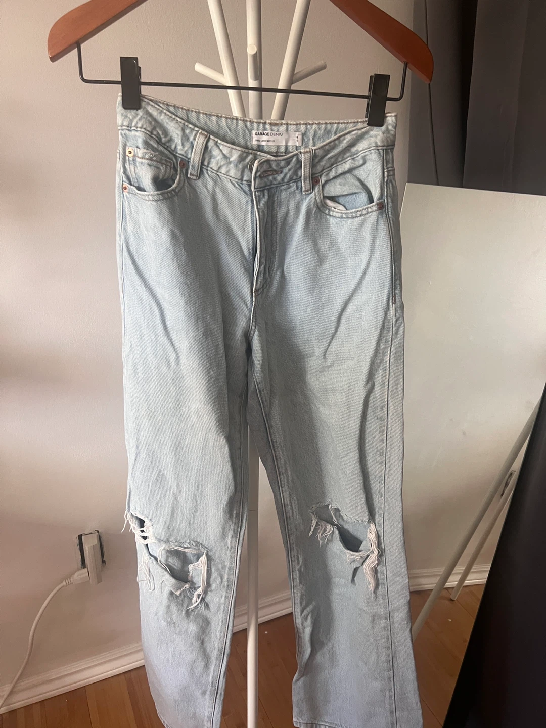 Garage Light Wash Denim Jeans - Size 01