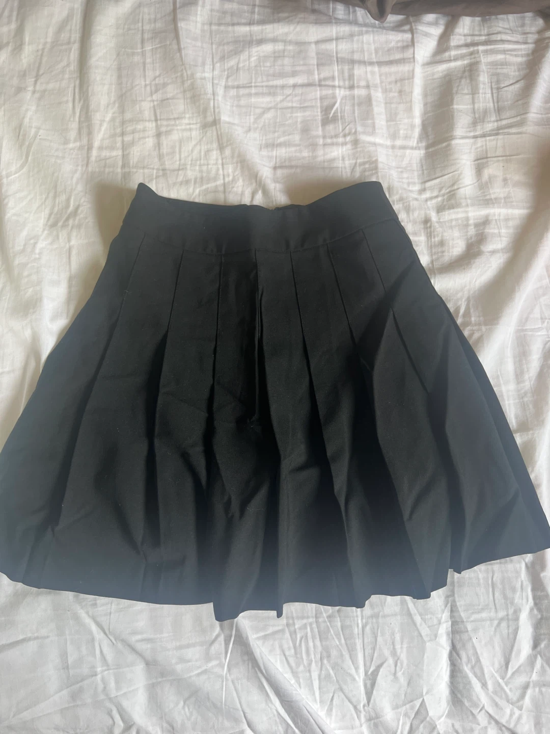 Aritzia Sunday Best Black Pleated Mini Skirt