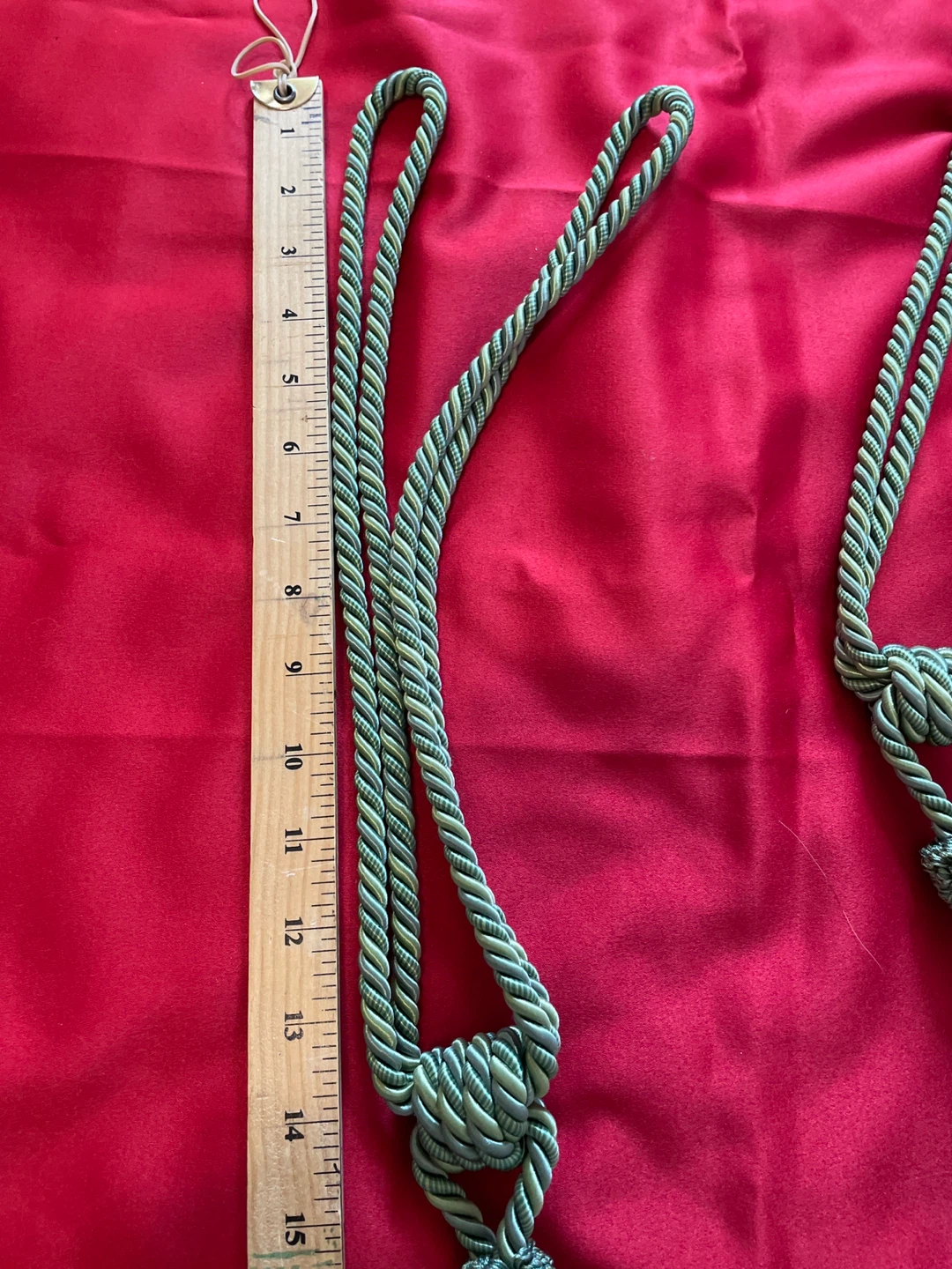 Set of 2 Green and Silver Tassels for Curtains - photo 4