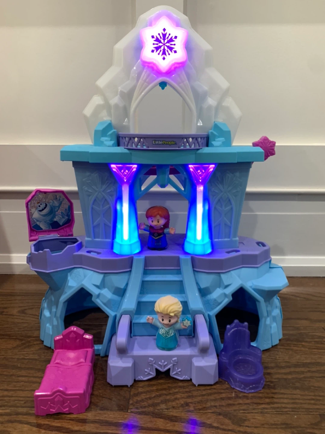 Like new frozen castle (lights up and plays music) fisher price