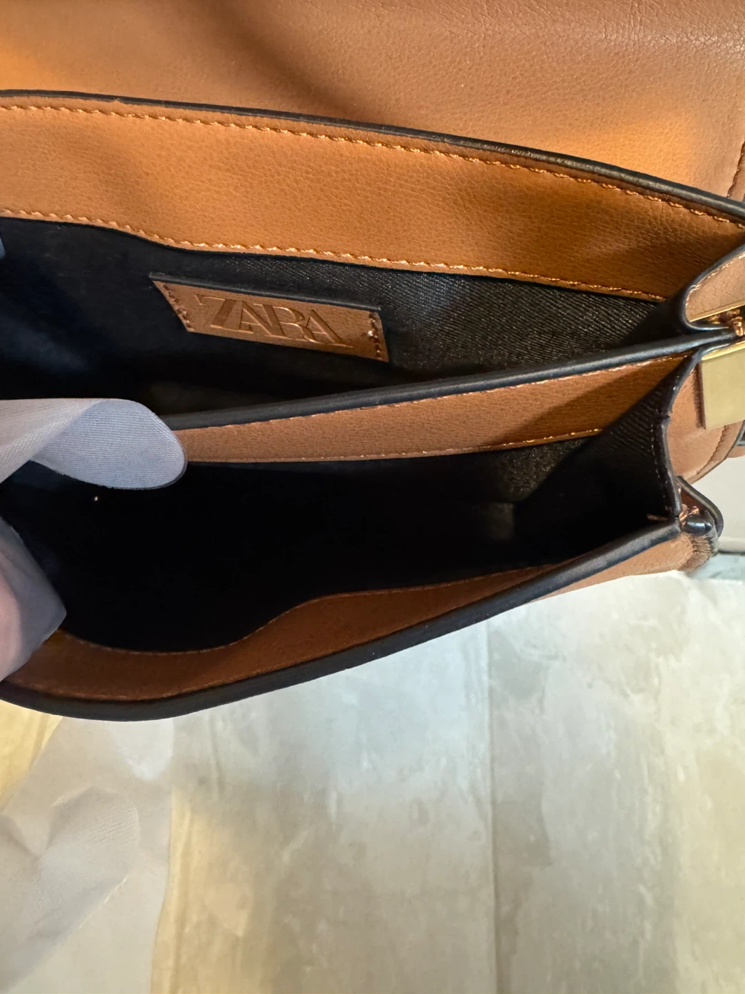 Brand New Zara Vegan Leather Crossbody Bag with Decorative Knot - photo 5
