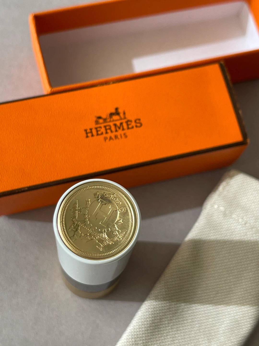 Hermès Rouge Hermès Satin Lipstick - Rose Encens 18 - photo 2