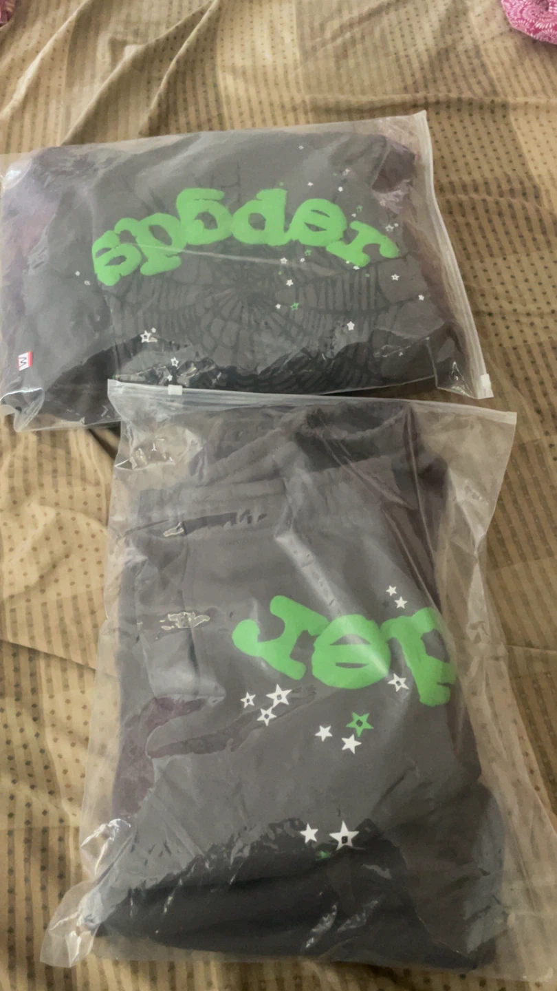 Spider Hoodie and Sweatpants Set - Medium - photo 3
