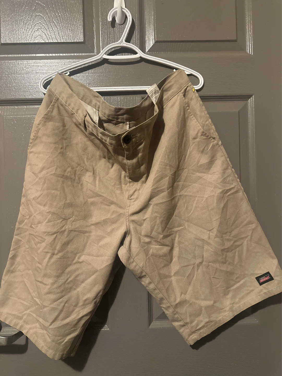 Dickies Khaki Shorts - photo 3
