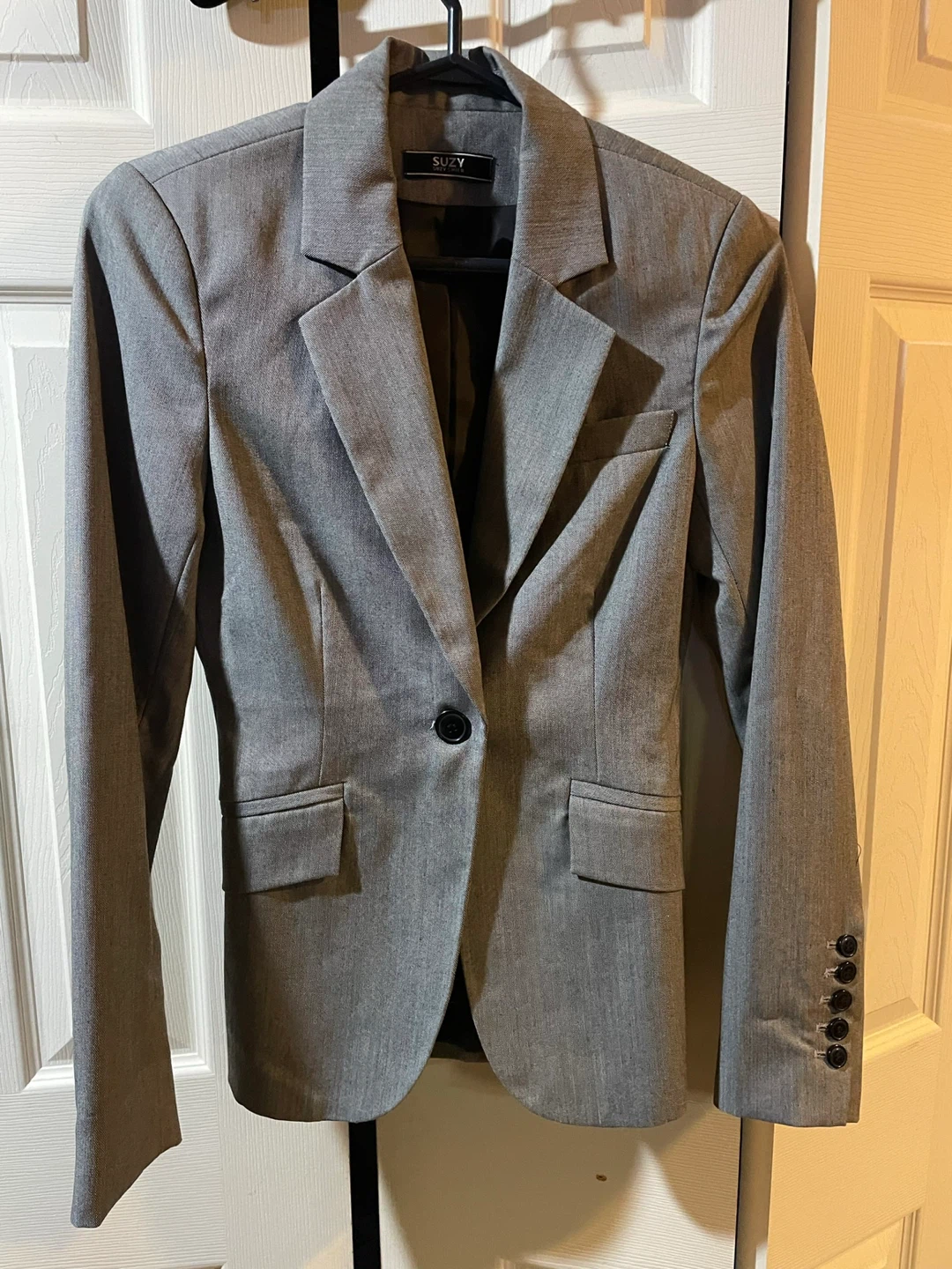 5 Blazers - Red, White, Pink, Grey and Black - photo 3