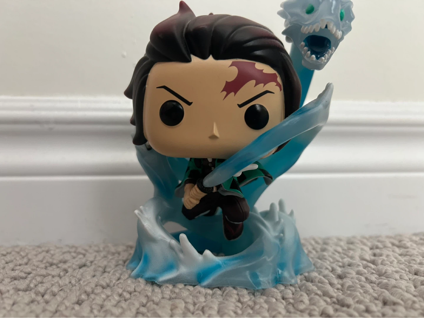 EXCLUSIVE Tanjiro Kamado Funko Pop (GLOW IN THE DARK)