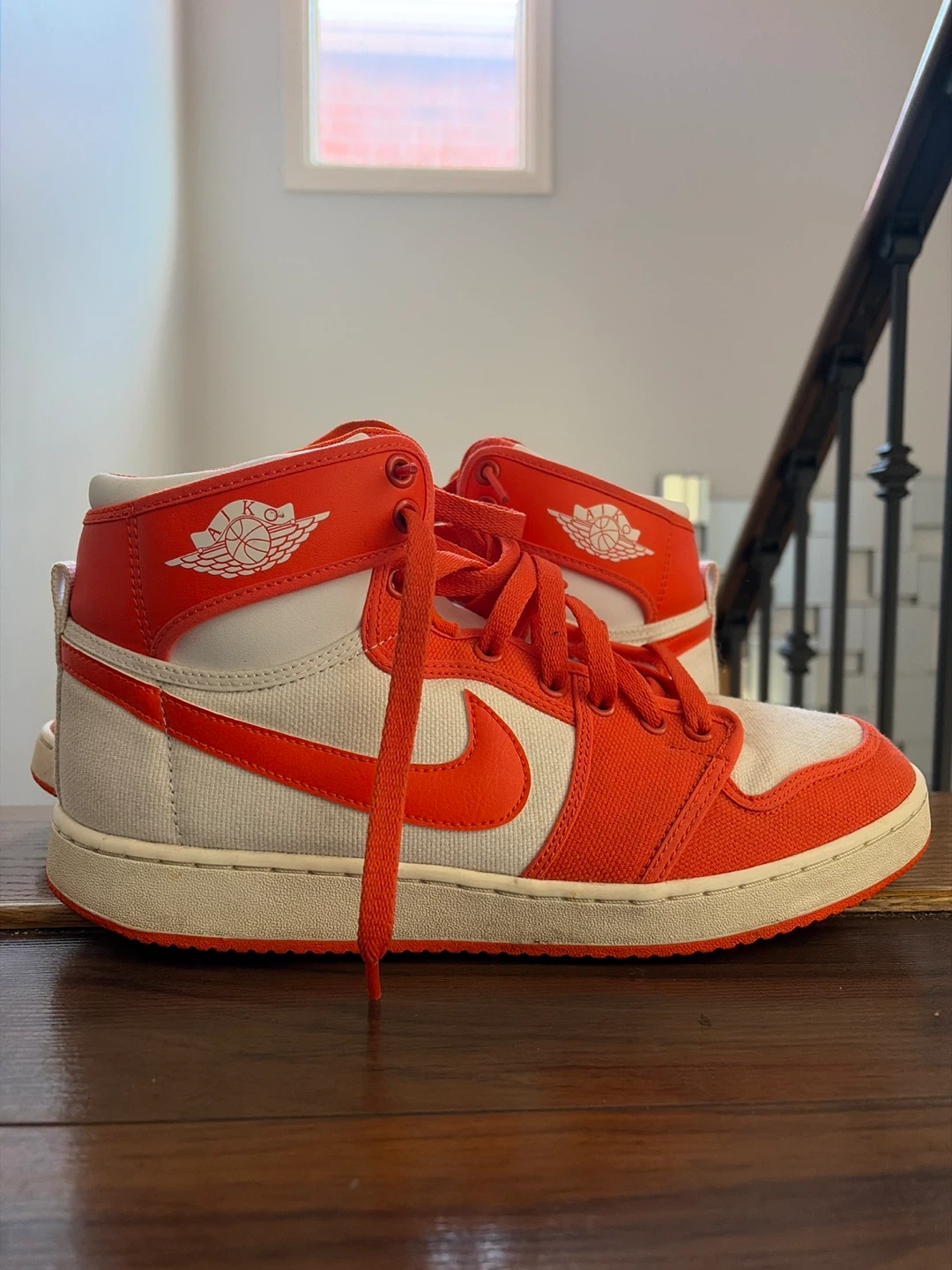Nike Air Jordan 1 high SE Orange White High Top Sneakers