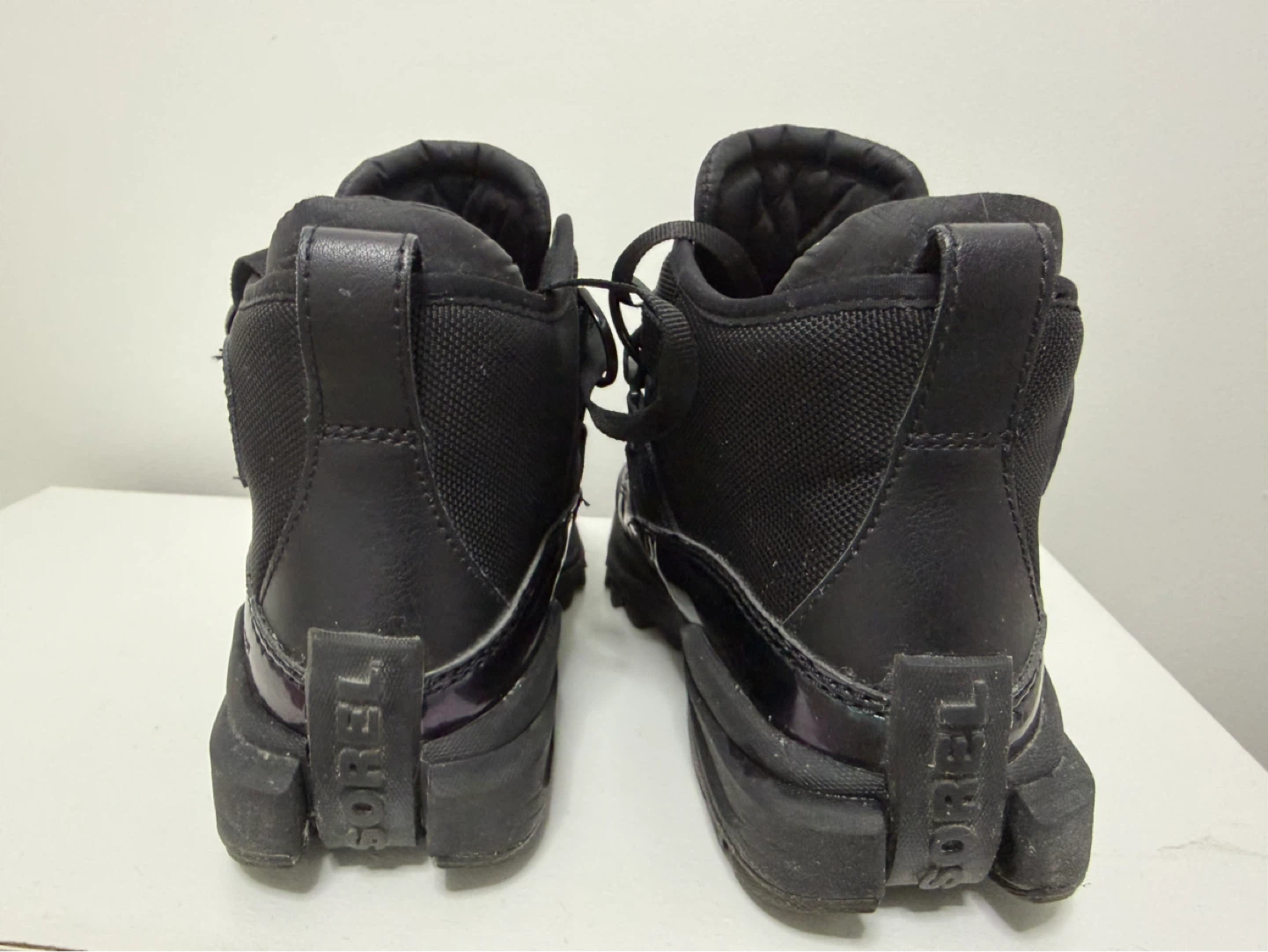 Sorel Women's Boots - Size 8 - photo 5