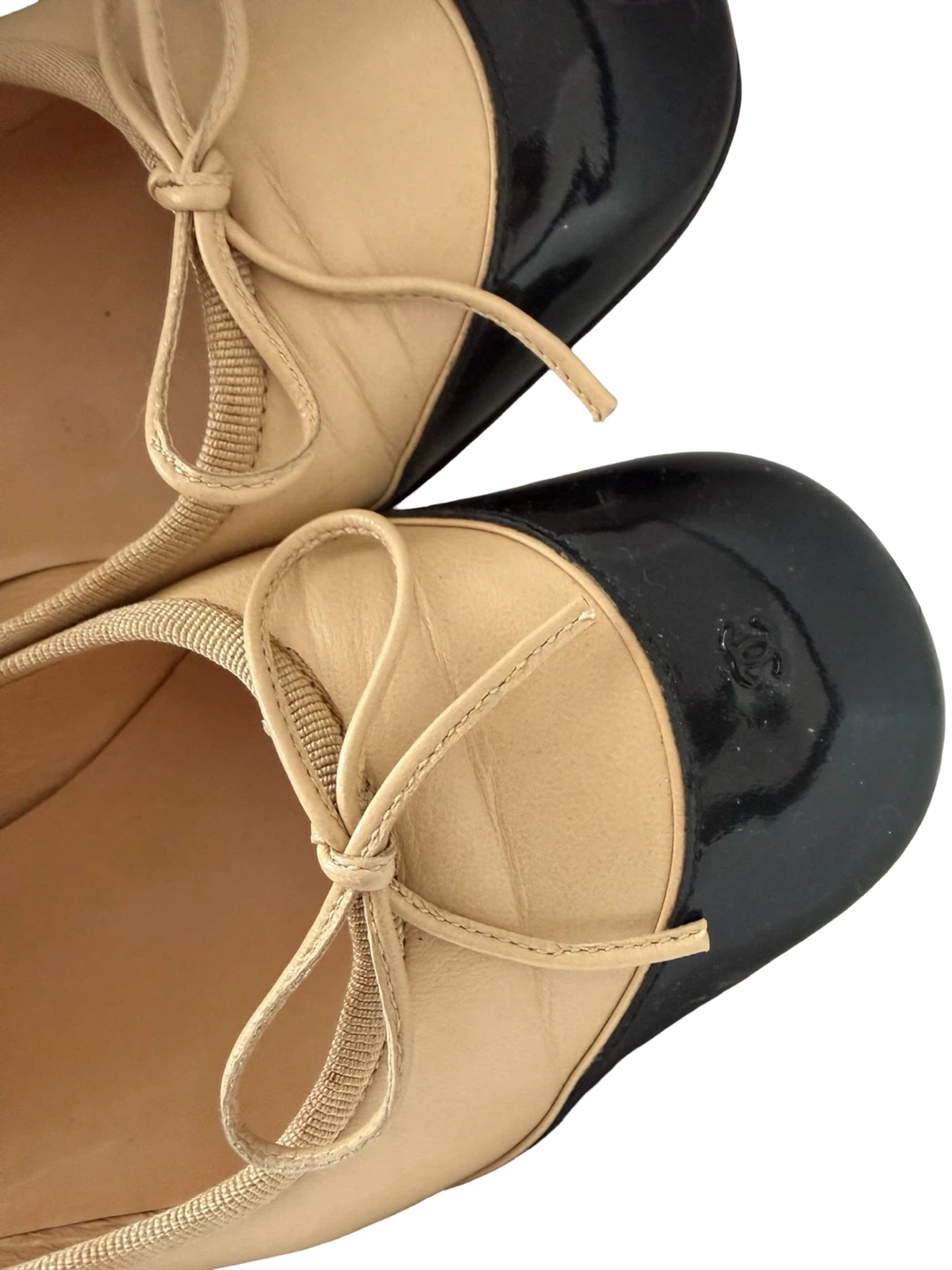 Chanel Ballet Flats - Beige/Black Cap Toe Size 35 - photo 2