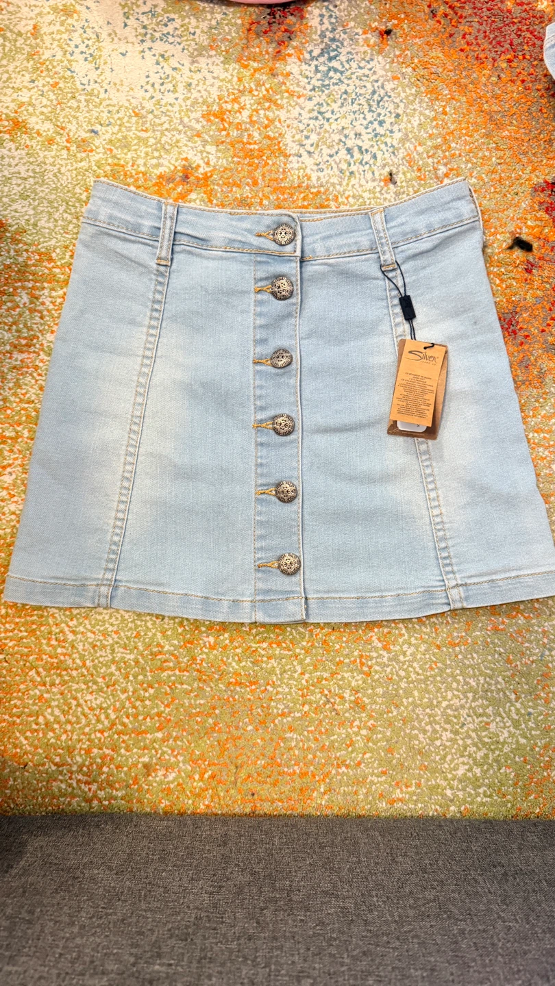 Brand new Jeans skirt. SIZE 10