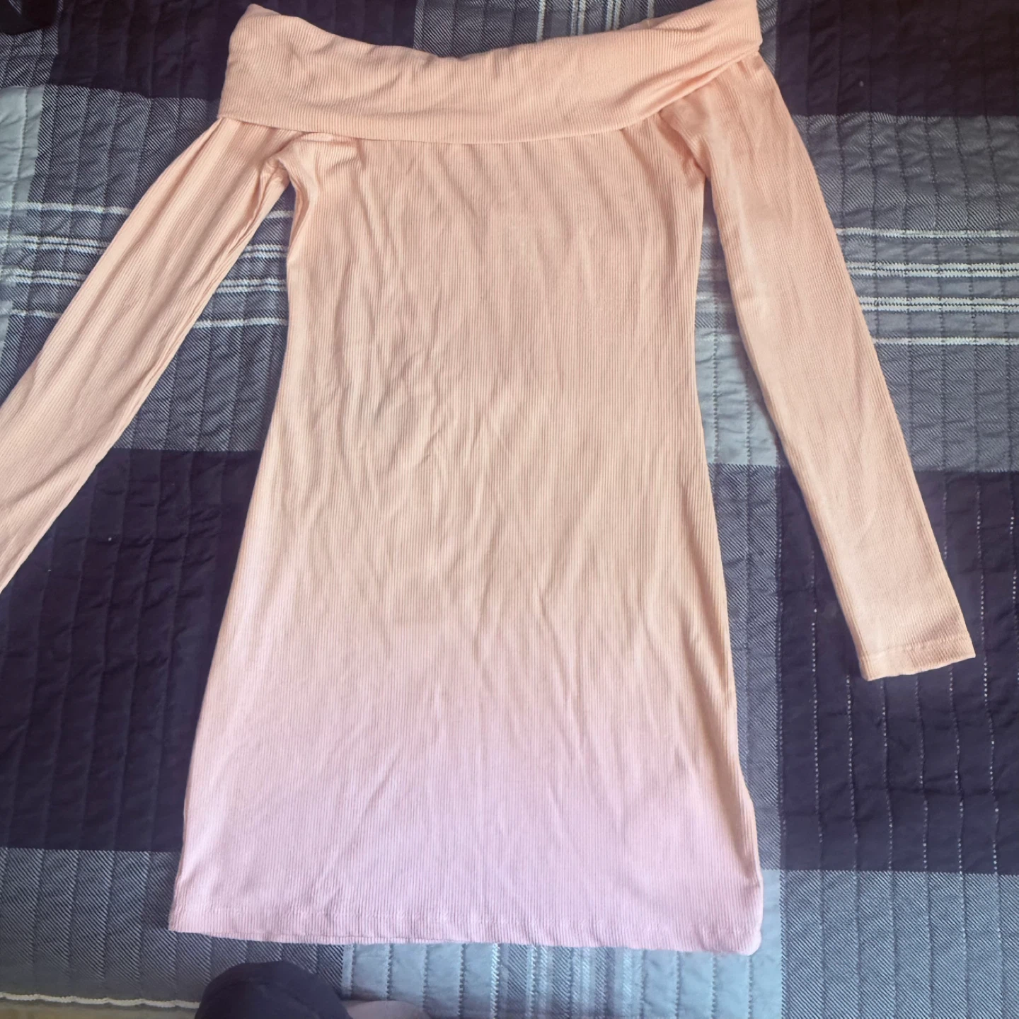 Pink Off-the-Shoulder Long Sleeve Ribbed Dress