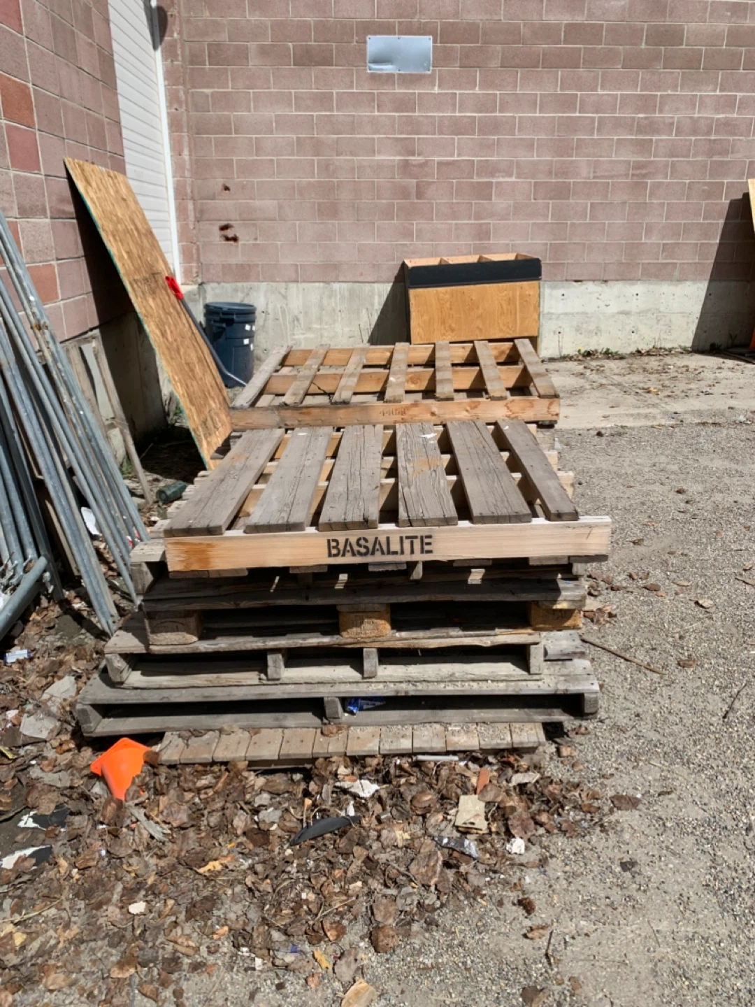 Wood Pallets - photo 3