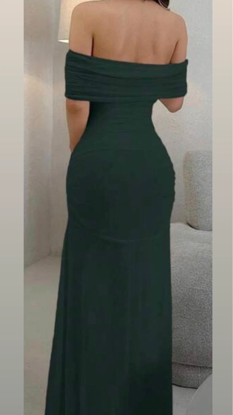 Women's Off-the-Shoulder Ruched Maxi Dress - photo 2