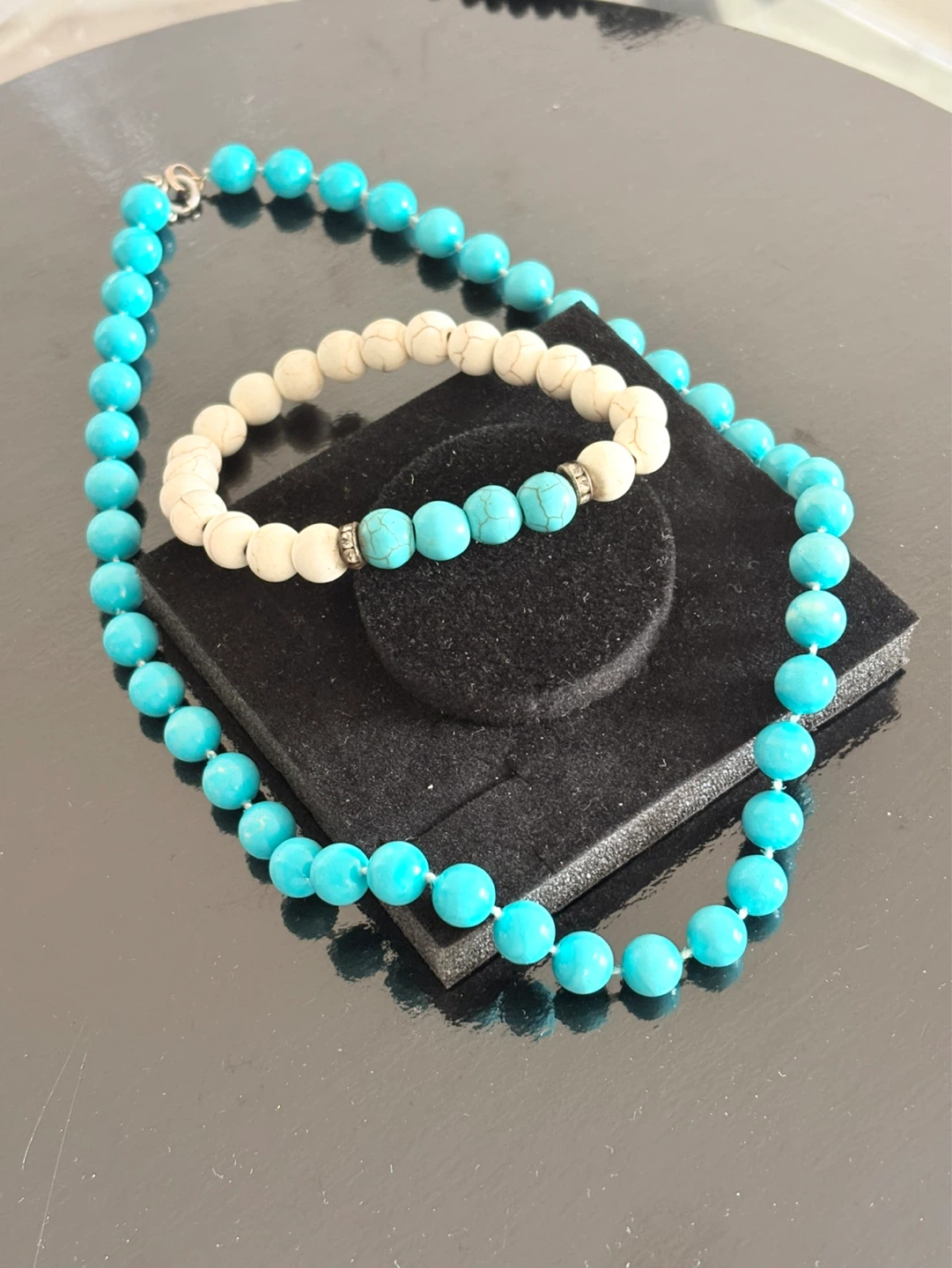 Beaded Bracelet and Necklace Set - photo 2
