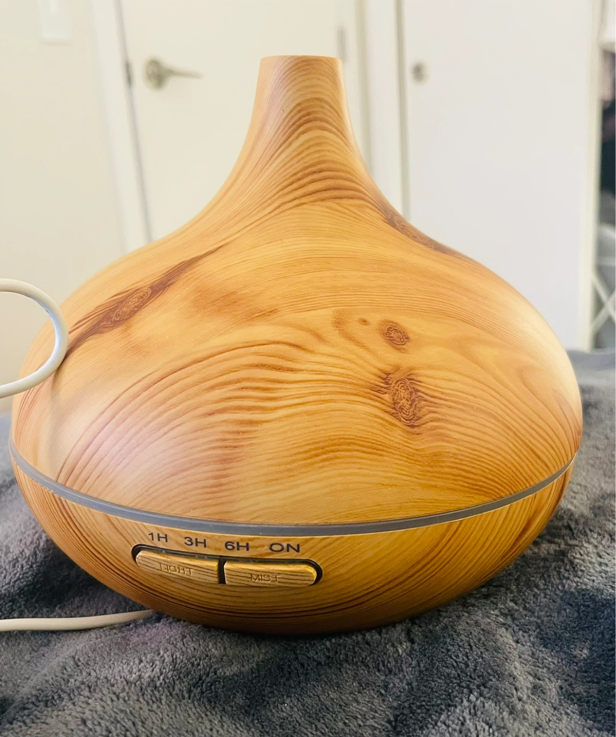 Wood Grain Aroma Diffuser with Timer Settings - photo 2