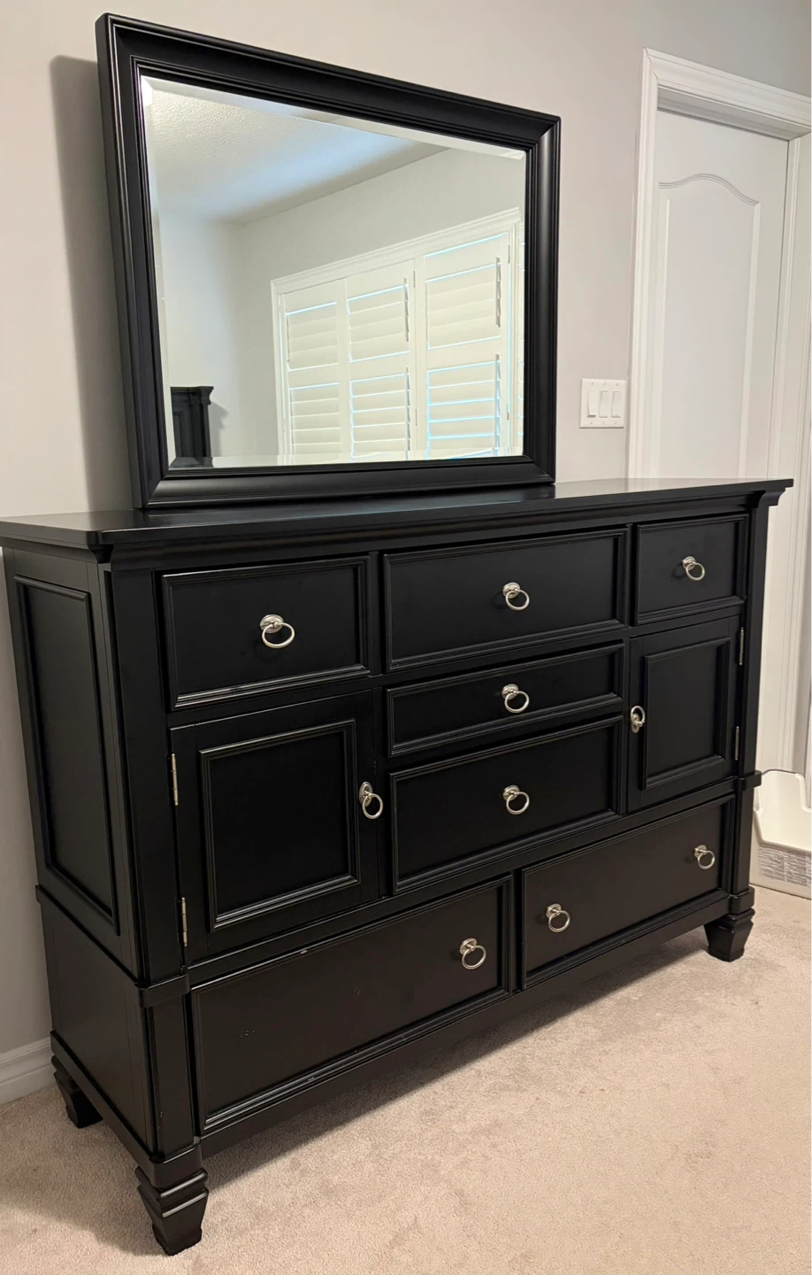 Black Bedroom Set with Nightstand, Dresser, and Headboard