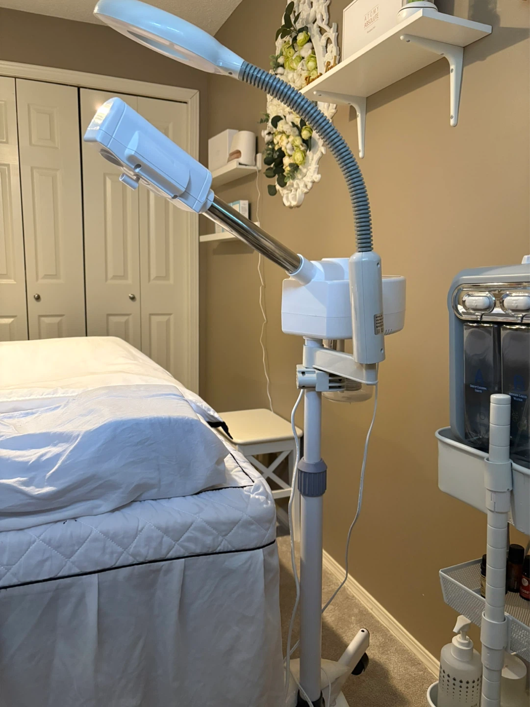 2in1 facial steam and lamp machine - photo 2