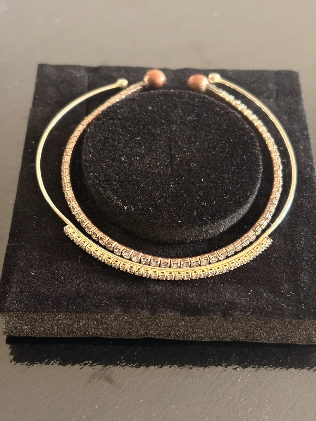 Set of 2 Gold Tone Cuff Bracelets with Rhinestones - photo 5