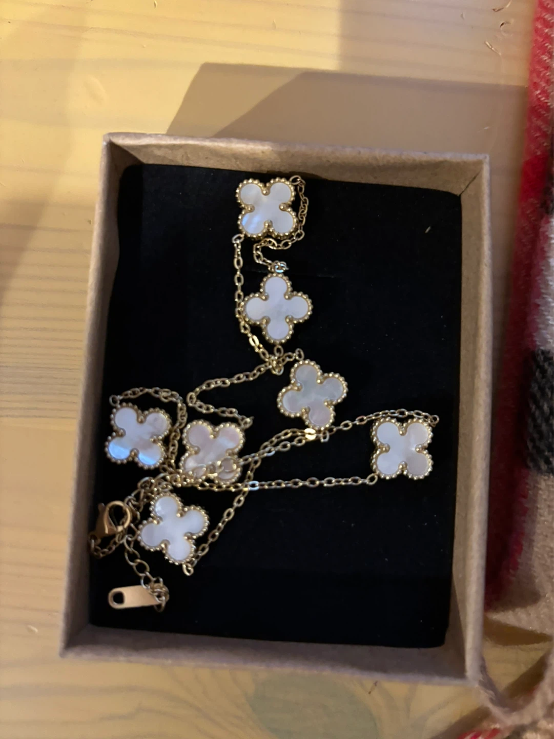 Gold-tone Clover Necklace – Alhambra-Inspired Elegant Design