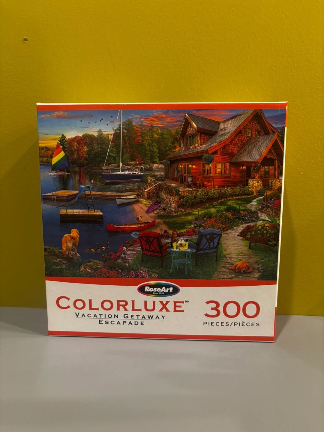 0504.RoseArt ColorLuxe Vacation Getaway 300 Piece Jigsaw Puzzle
