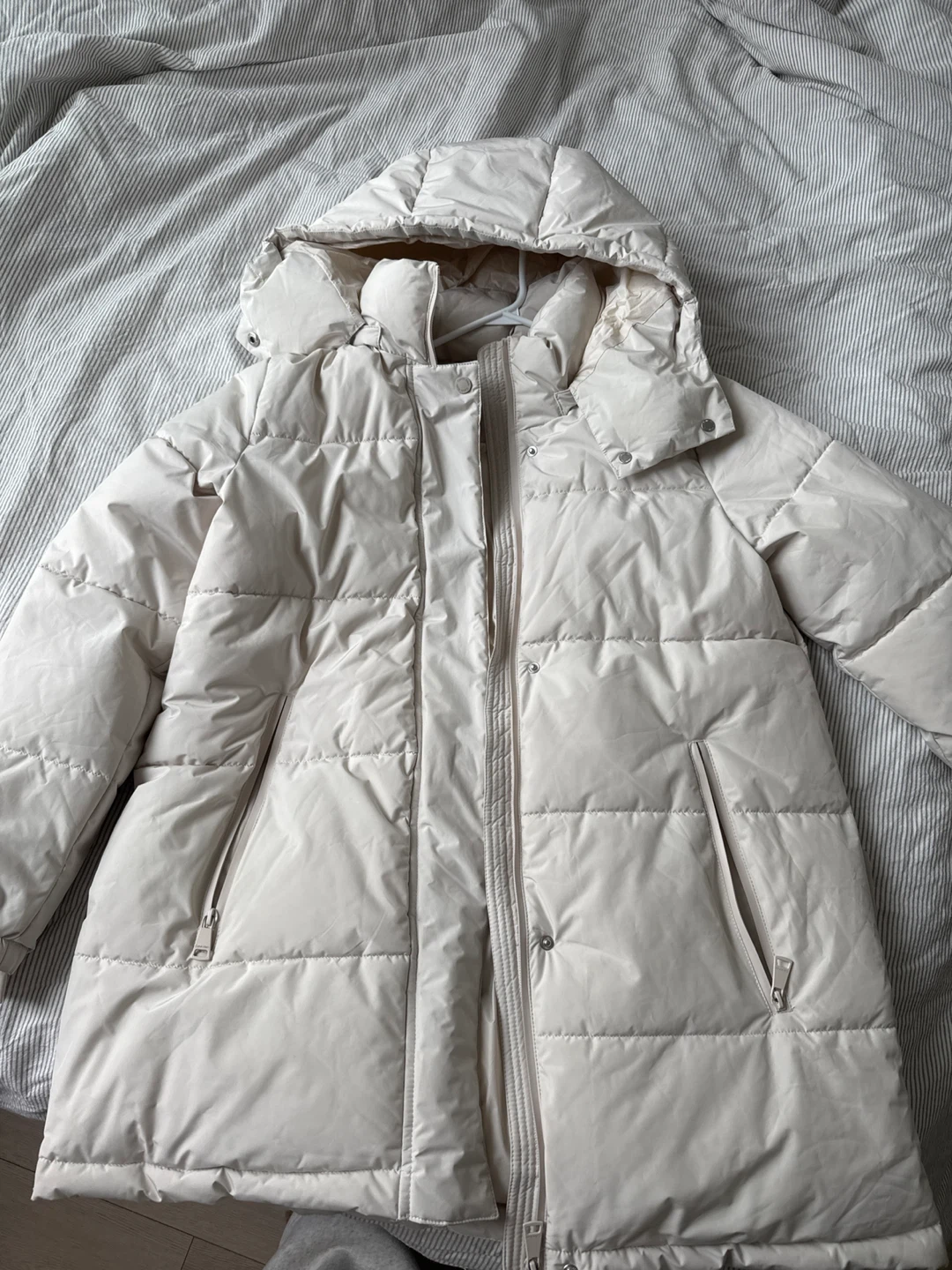 Calvin Klein Women's Puffer Coat - Size Medium - Beige