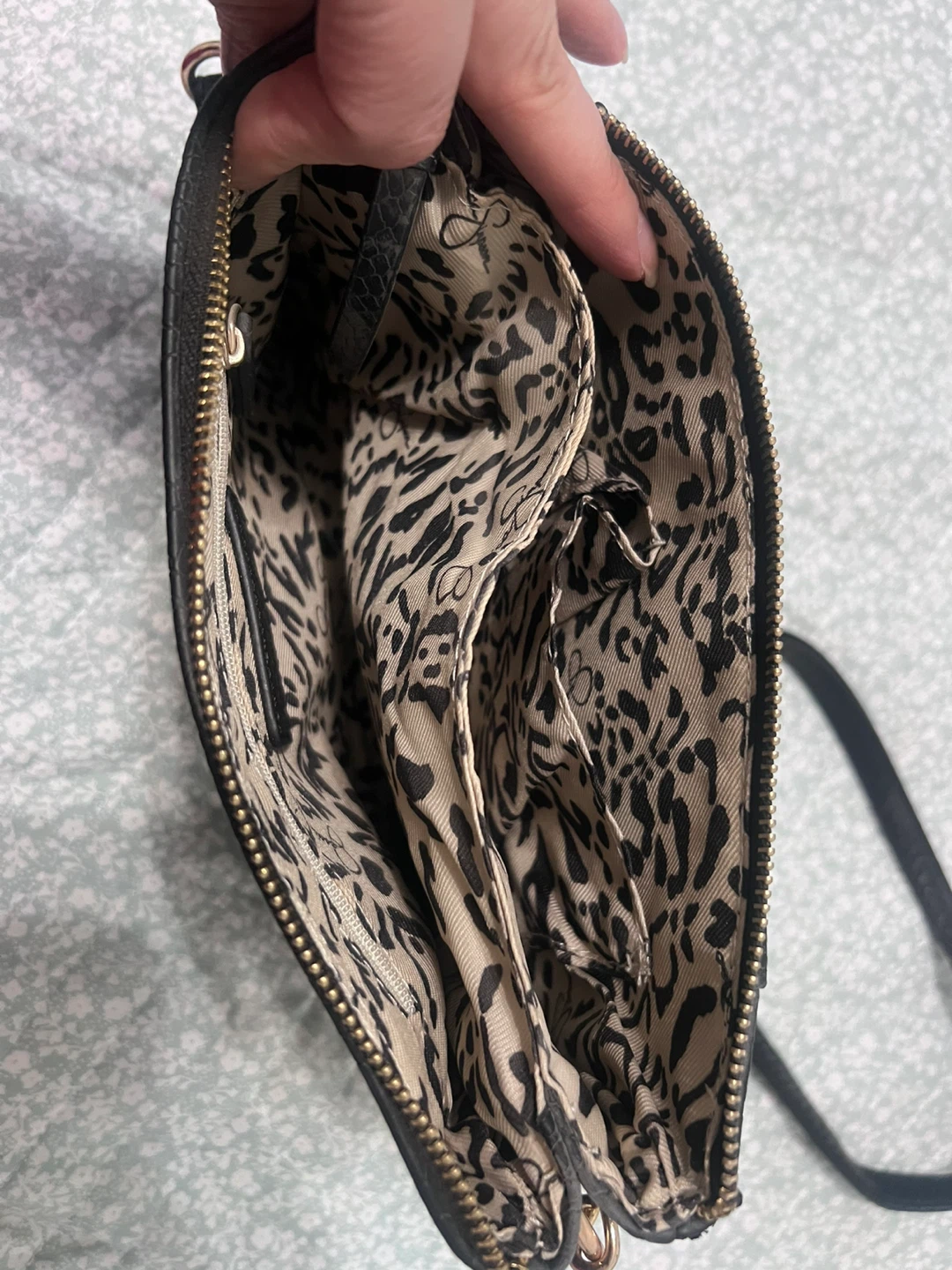 Jessica Simpson Black Snake Embossed Crossbody Bag - photo 3