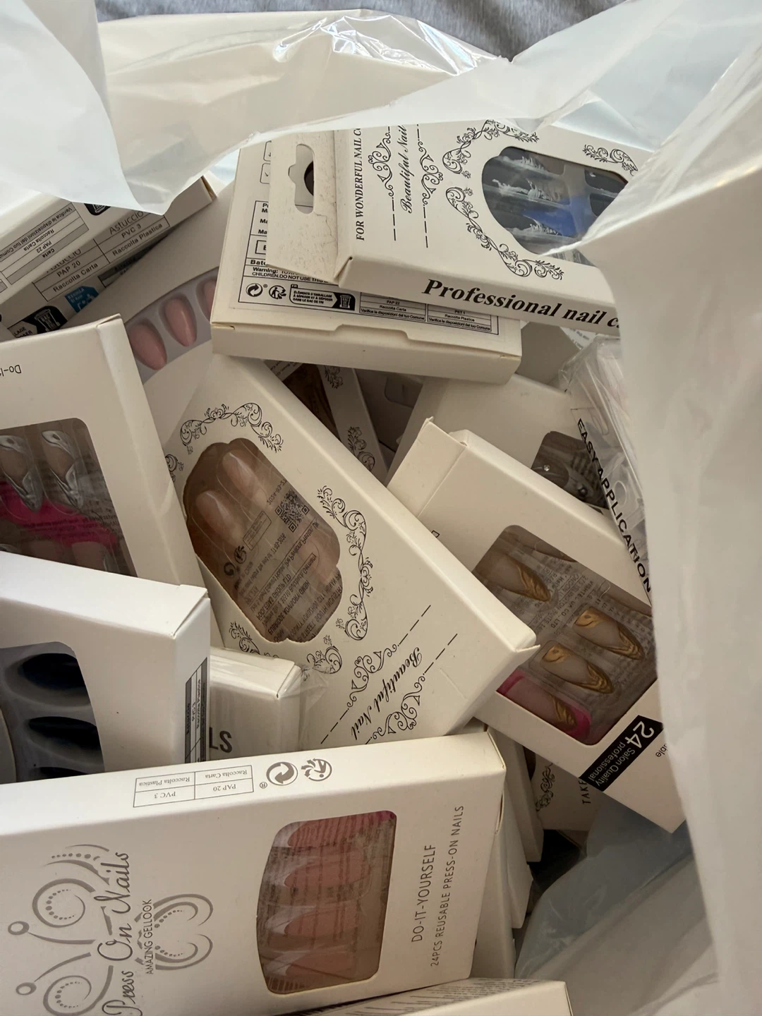 Press-on Nails Bundle - photo 3