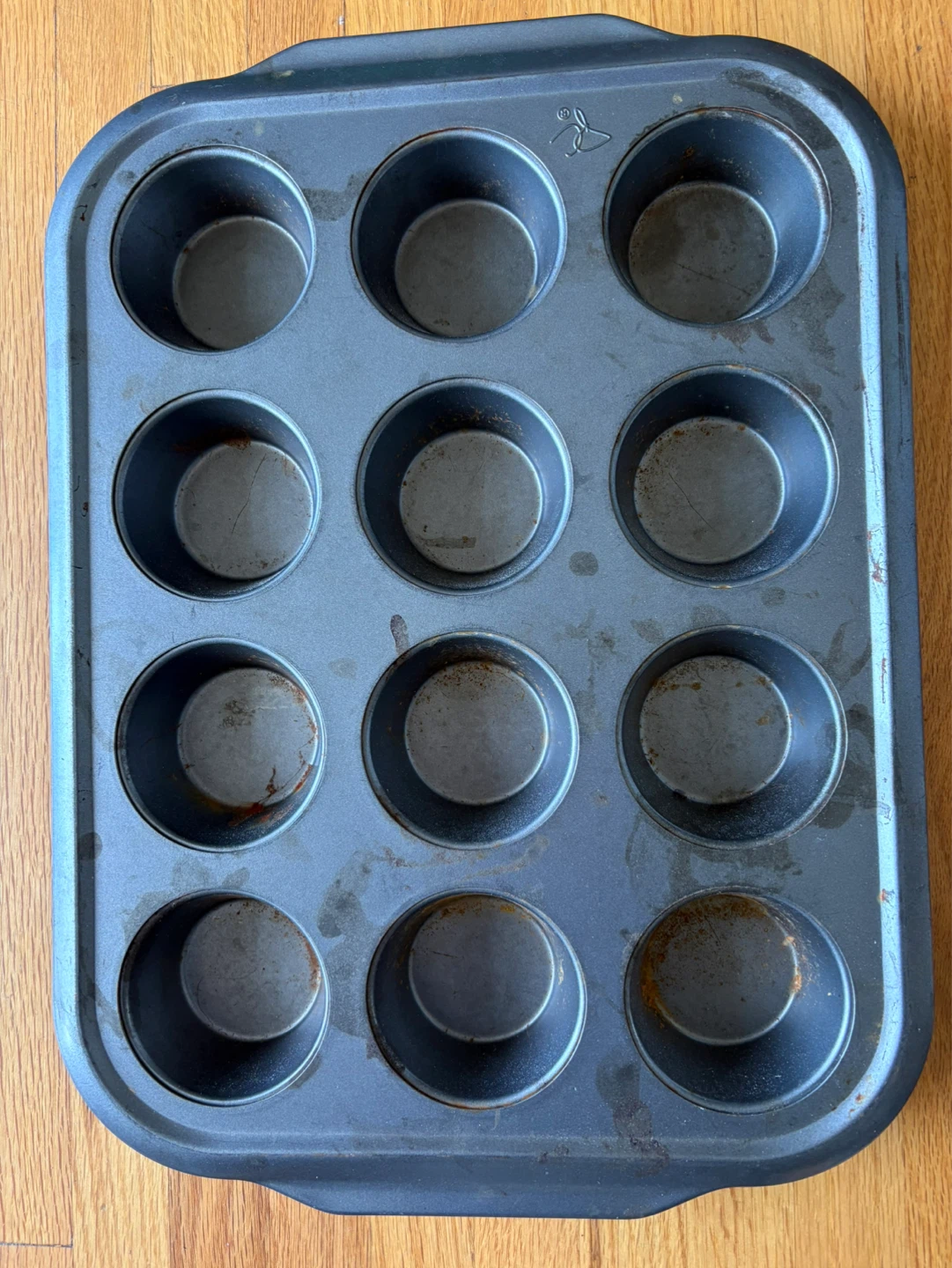 12-cup Muffin Pan