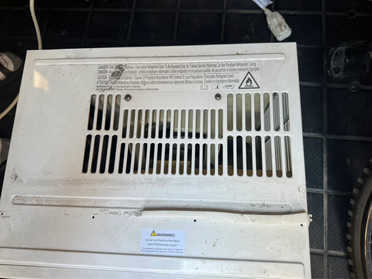 TOSOT Window Air Conditioner White - photo 4