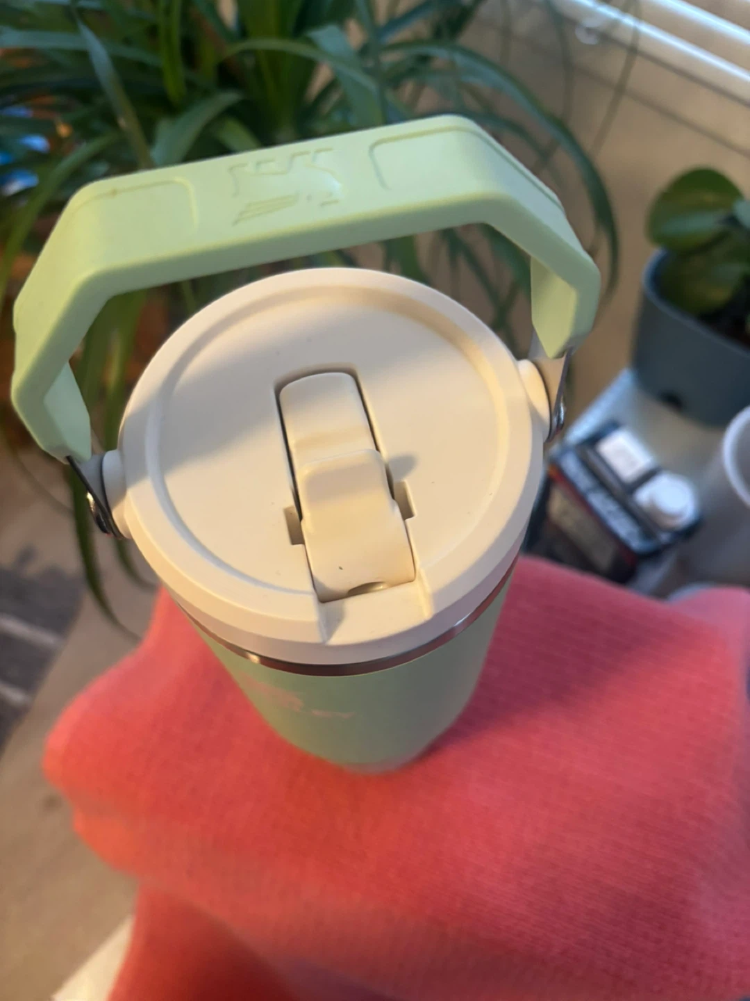 Stanley Flip Straw Tumbler - Light Green - photo 2