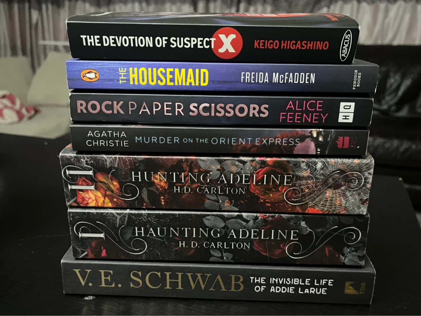 Move out sale- Books - photo 2
