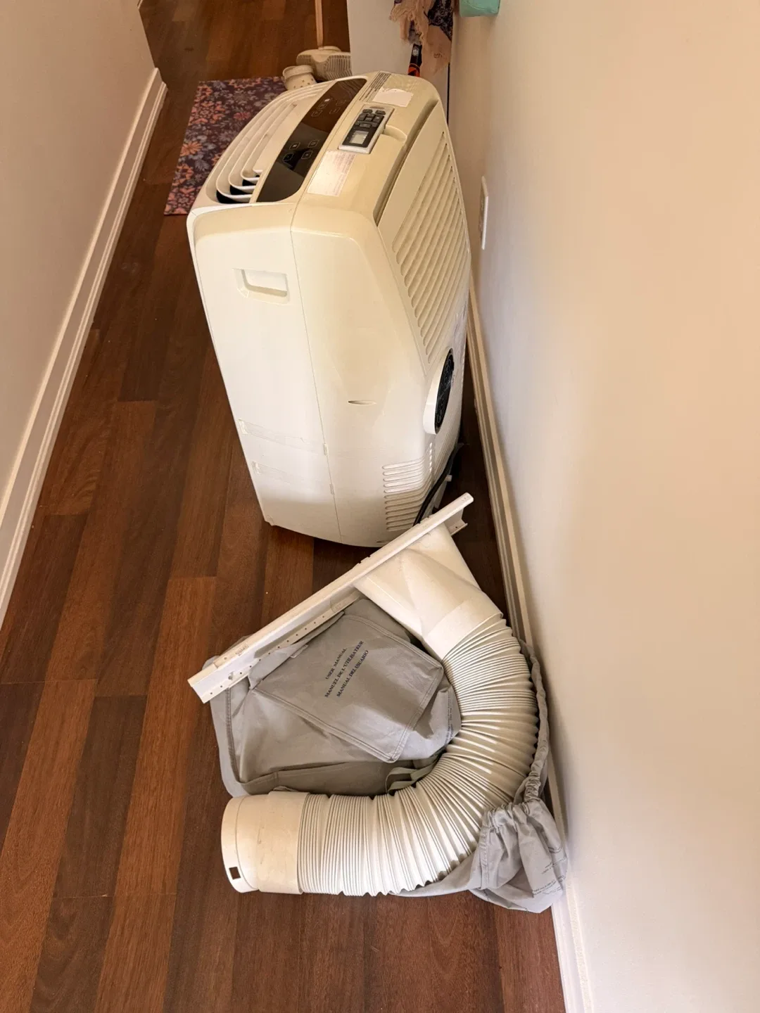 DeLonghi Pinguino Portable Air Conditioner - photo 3