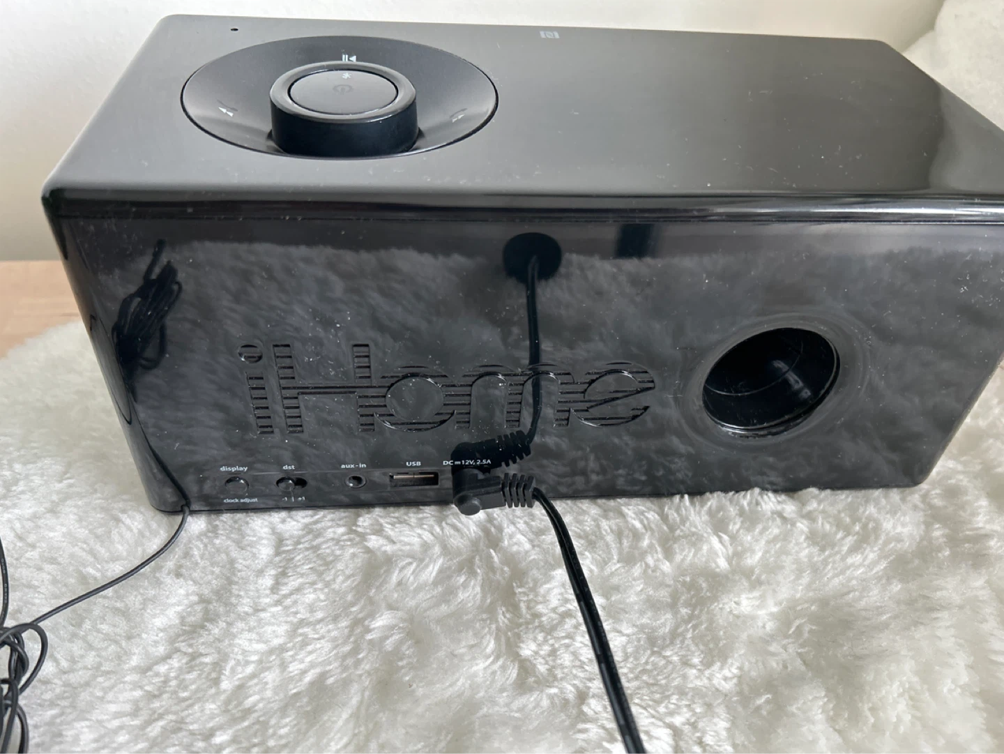 iHome Stereo System with Alarm Clock and Bluetooth - photo 3
