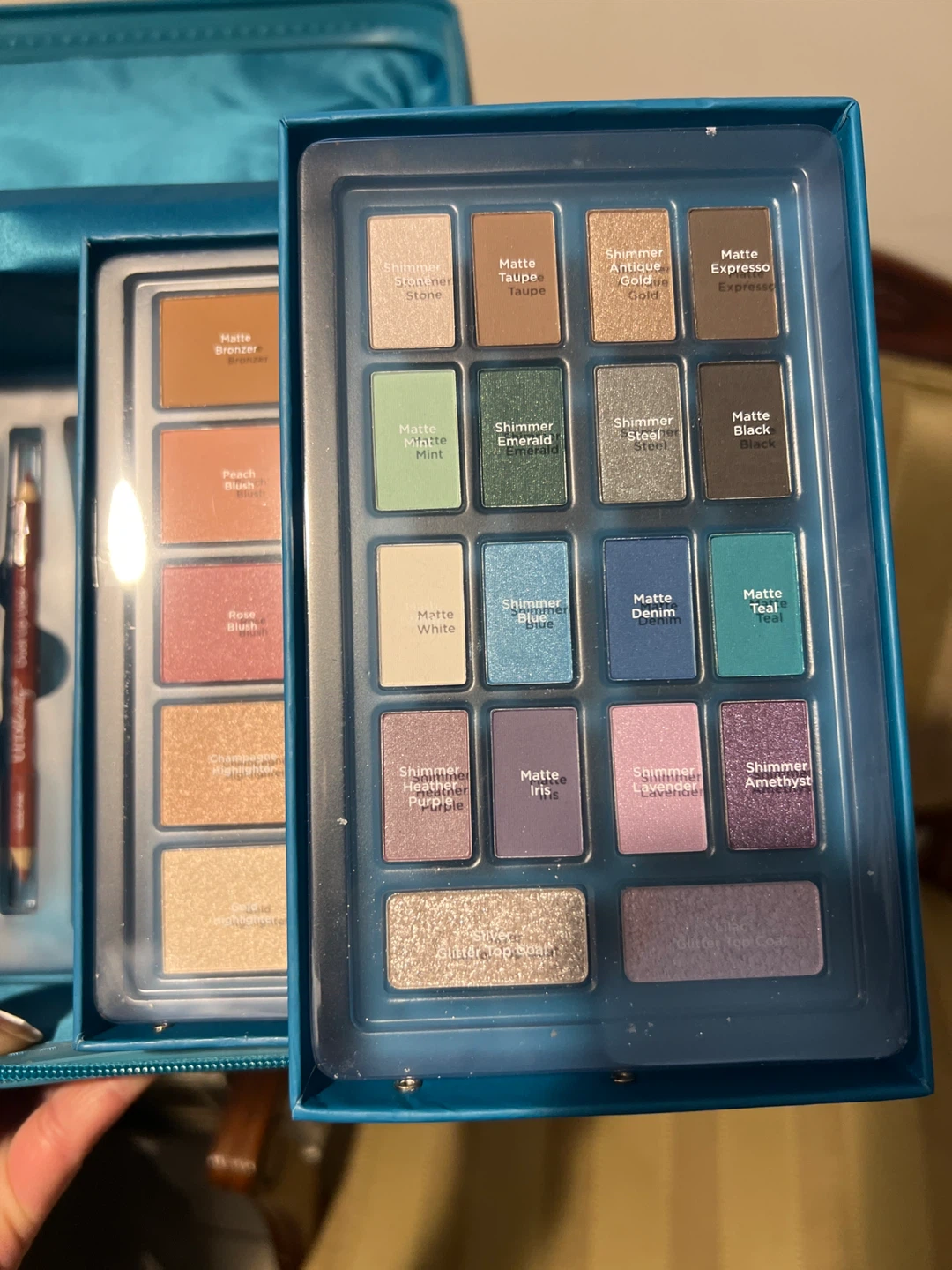 Ulta Beauty "Jubilee Edition" 55 Piece Makeup Collection Set - photo 2