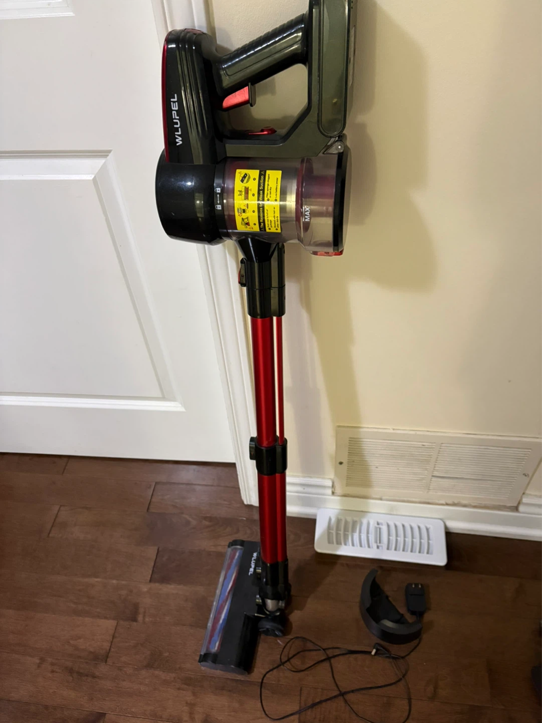 WLUPEL Cordless Stick Vacuum Cleaner