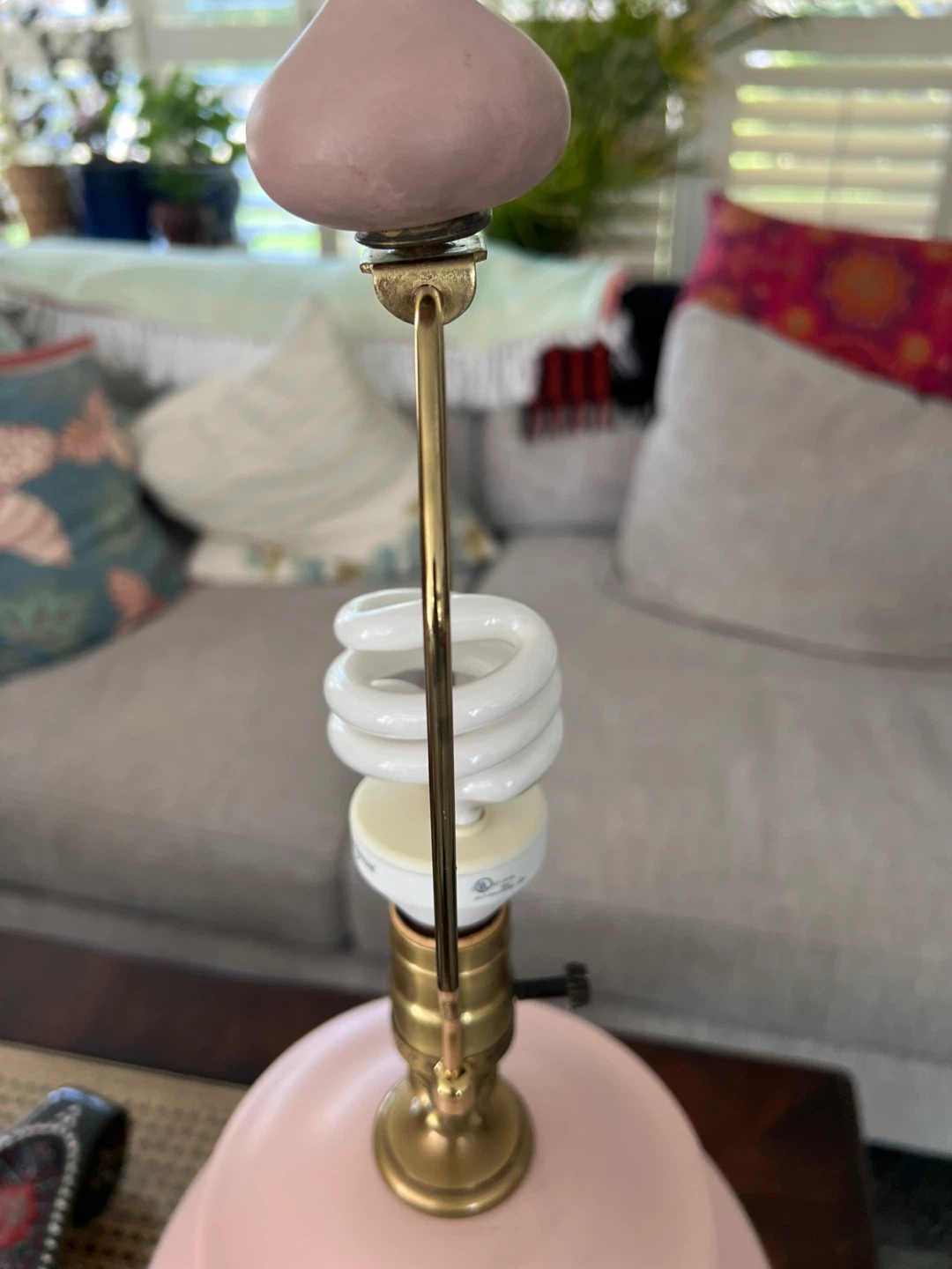 Pair of Pink Ceramic Lamps with Brass Base - photo 2
