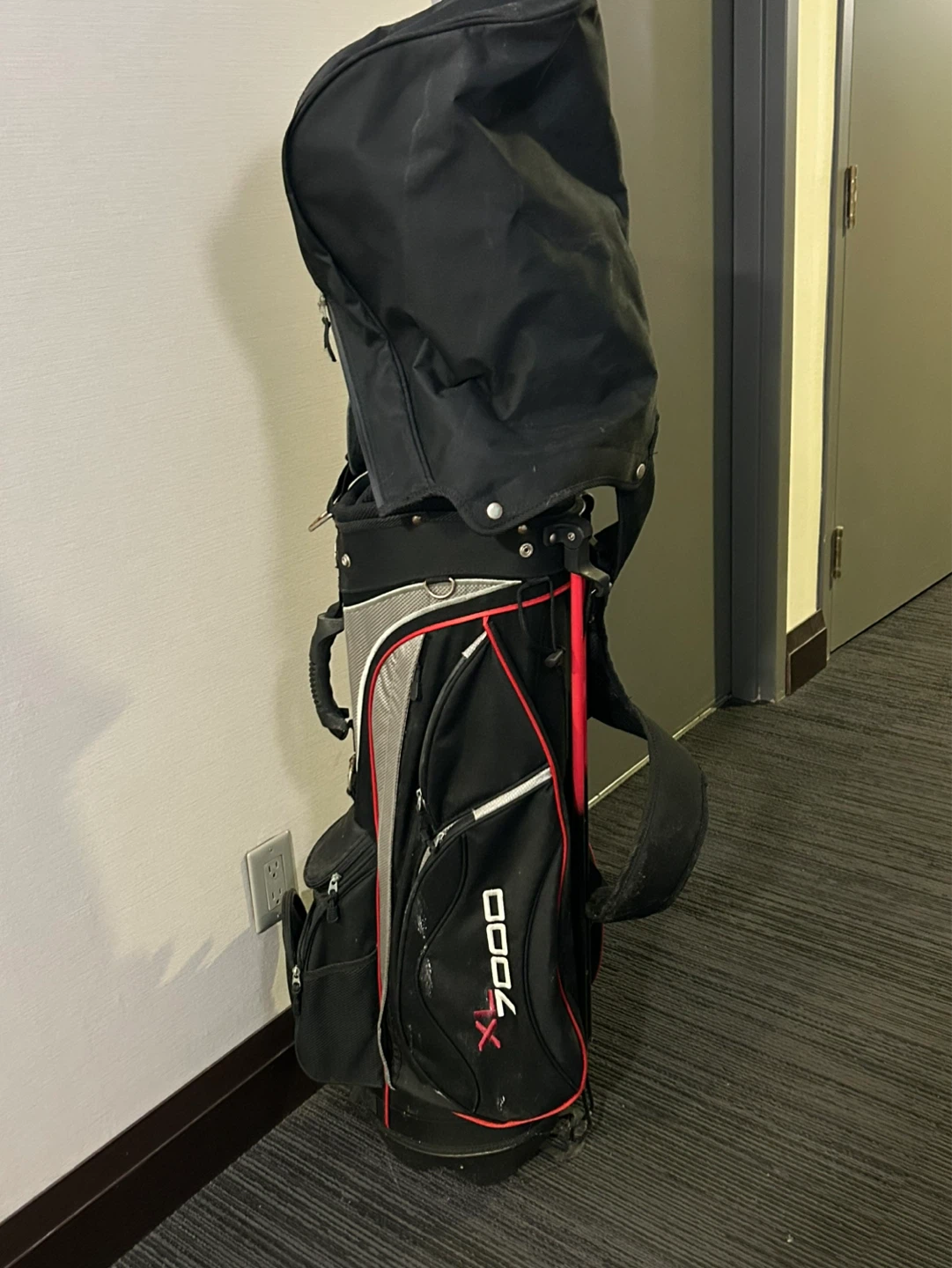 XXIO 7000 Golf Club Set with Bag - photo 2