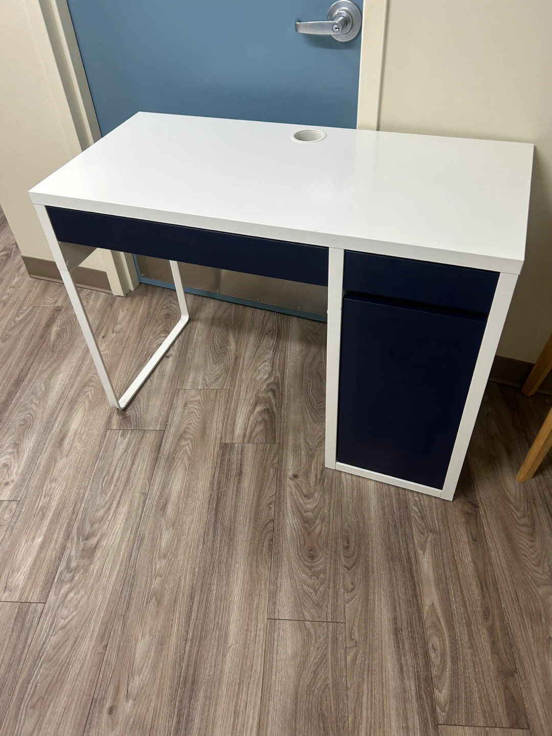 White and Navy Desk with Cable Hole