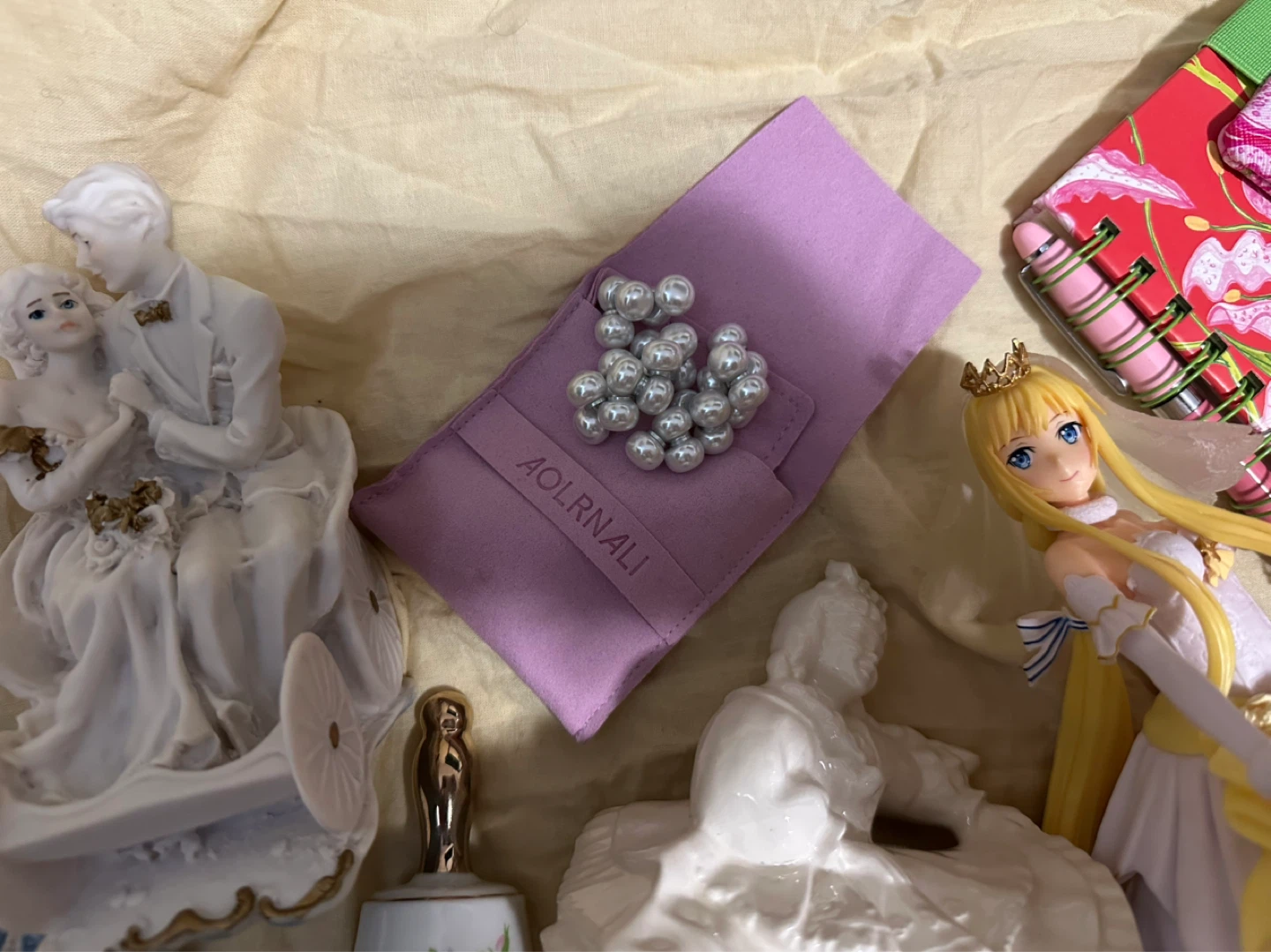 Lot of Items = Not selling separately (Read Ad) - photo 3