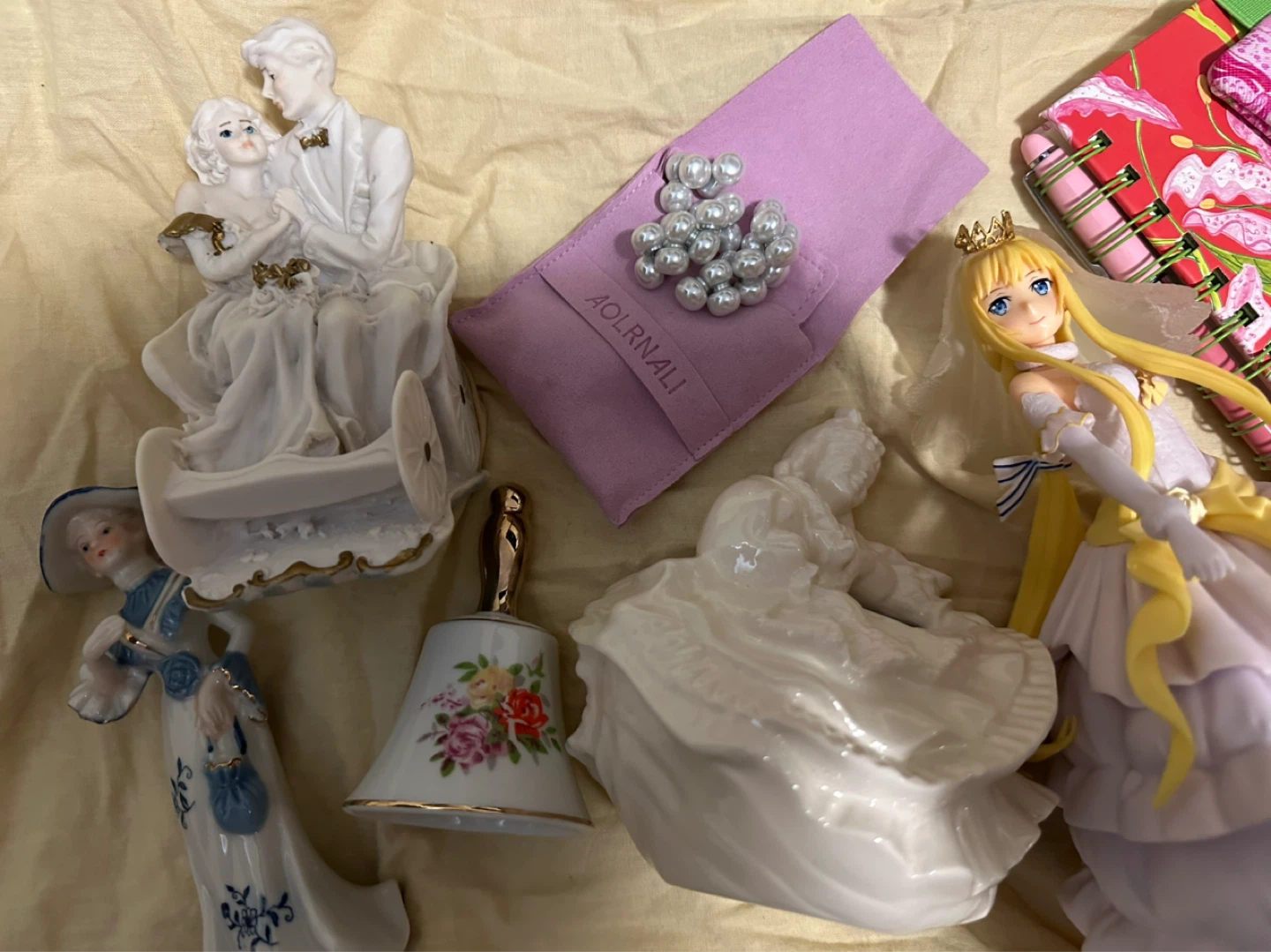 Lot of Items = Not selling separately (Read Ad) - photo 5
