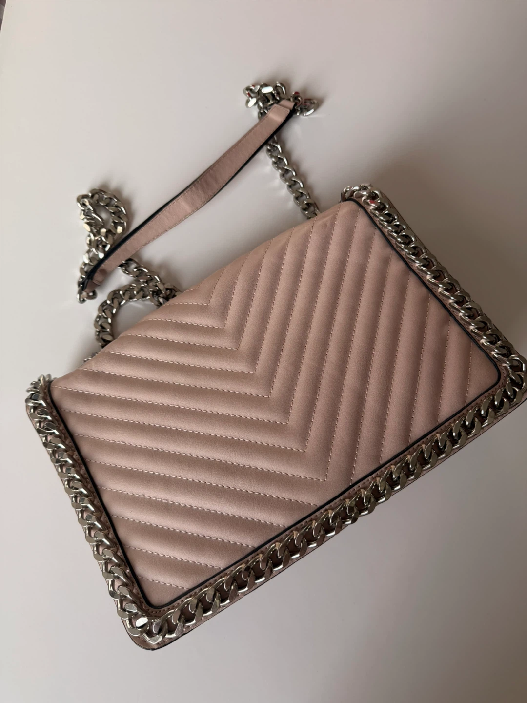 Pink Chevron Chain Shoulder Bag