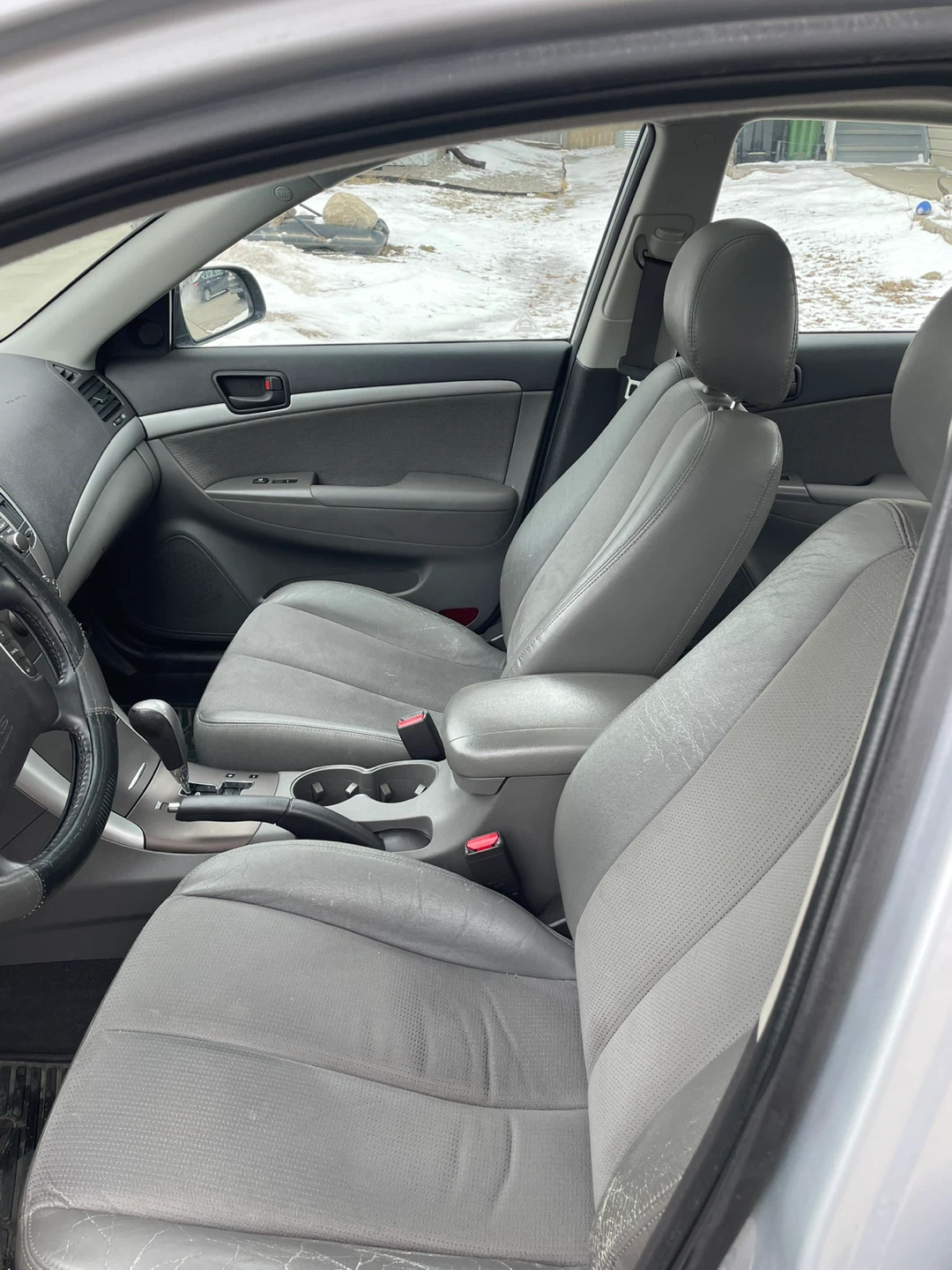 2010 Hyundai Sonata - photo 3