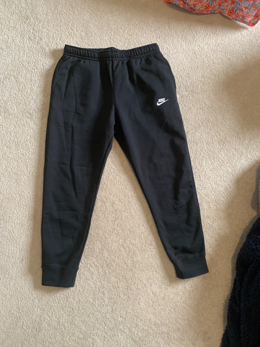 Nike Joggers - Size L