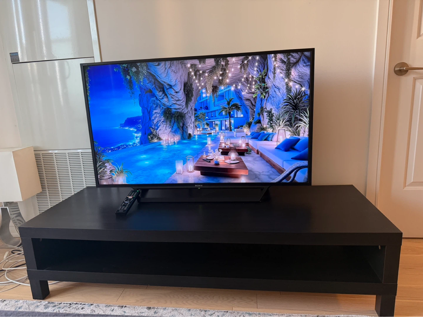 Sony BRAVIA TV and stand - photo 2