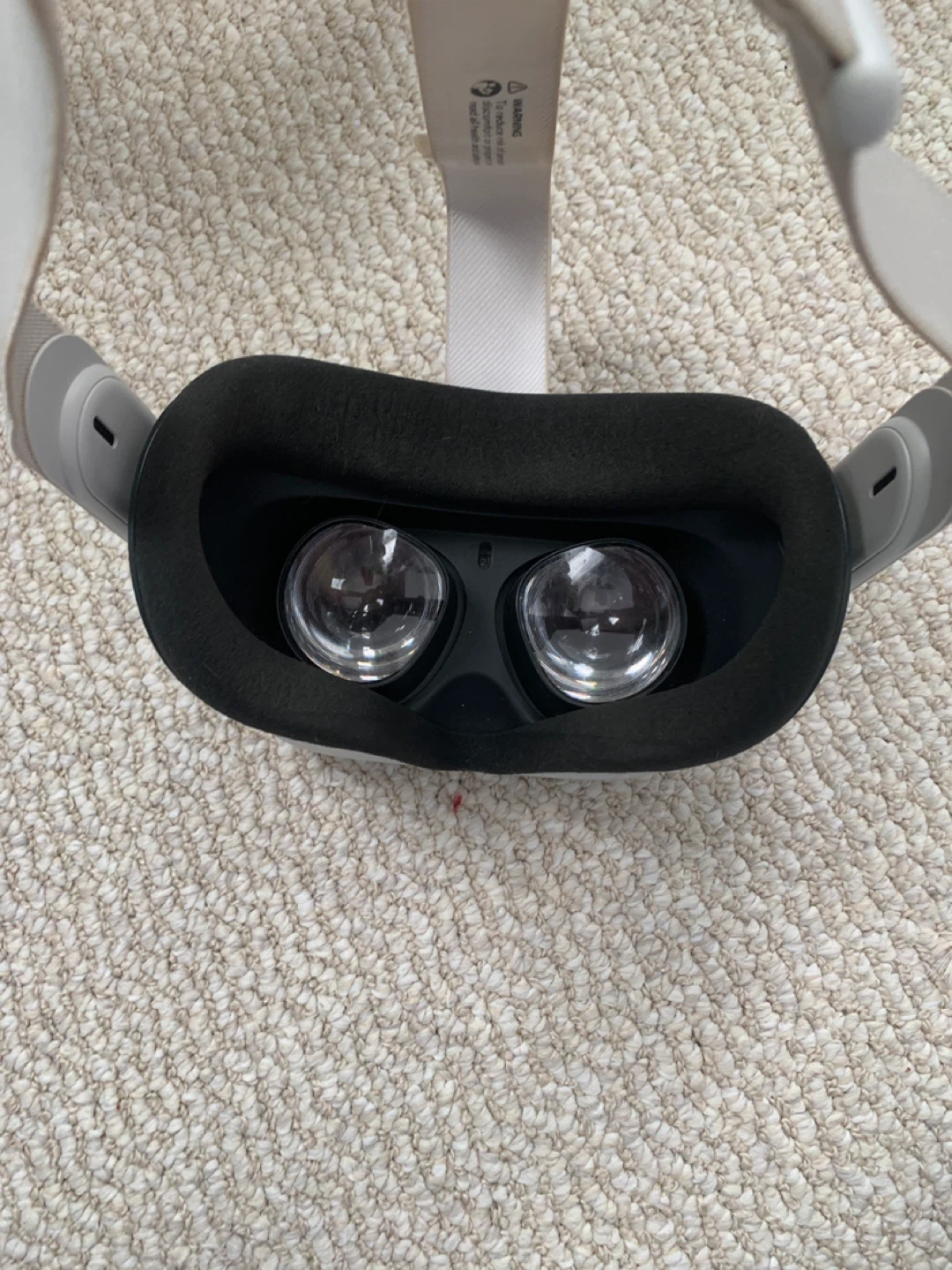 Meta Quest 2 VR Headset - photo 3