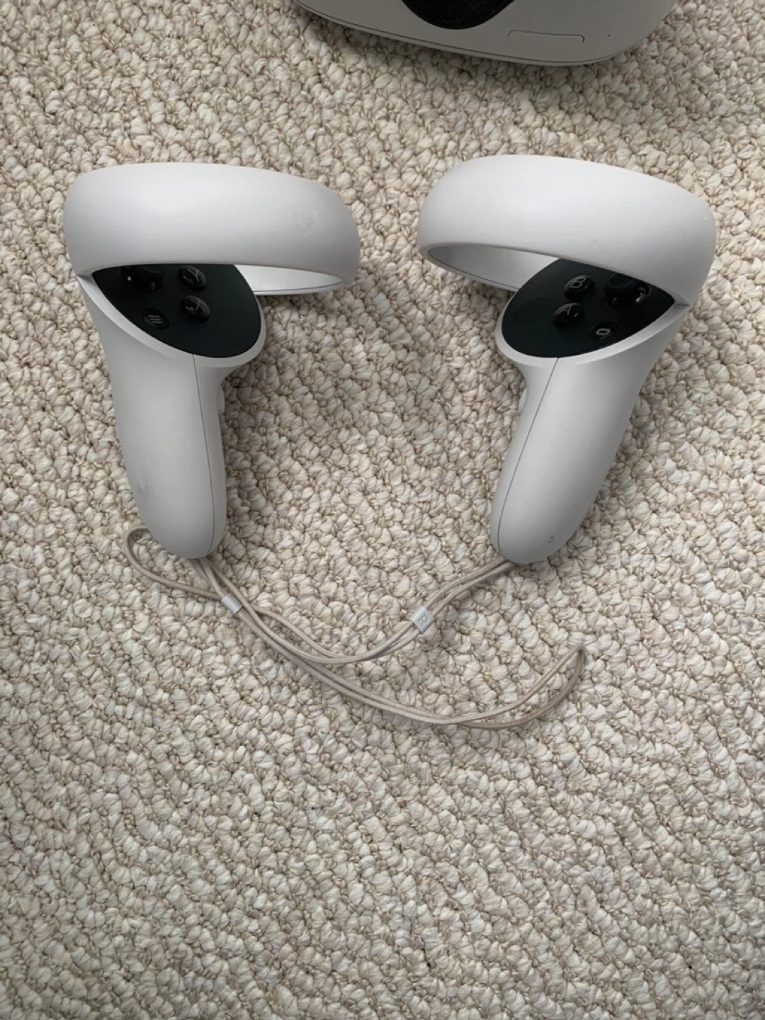 Meta Quest 2 VR Headset - photo 4