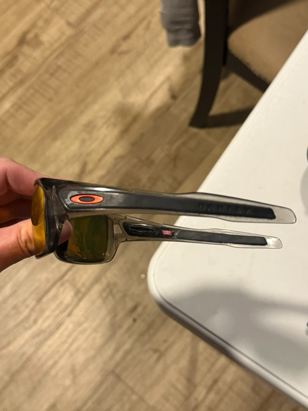 Oakley Sunglasses with Soft Case - photo 5